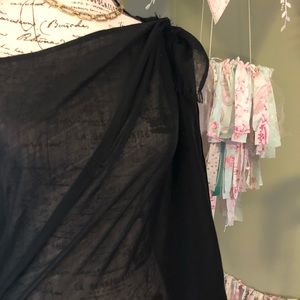 Lightweight/Sheer black wrap OS